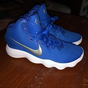 Nike Women’s HyperDunk Basketball Shoes